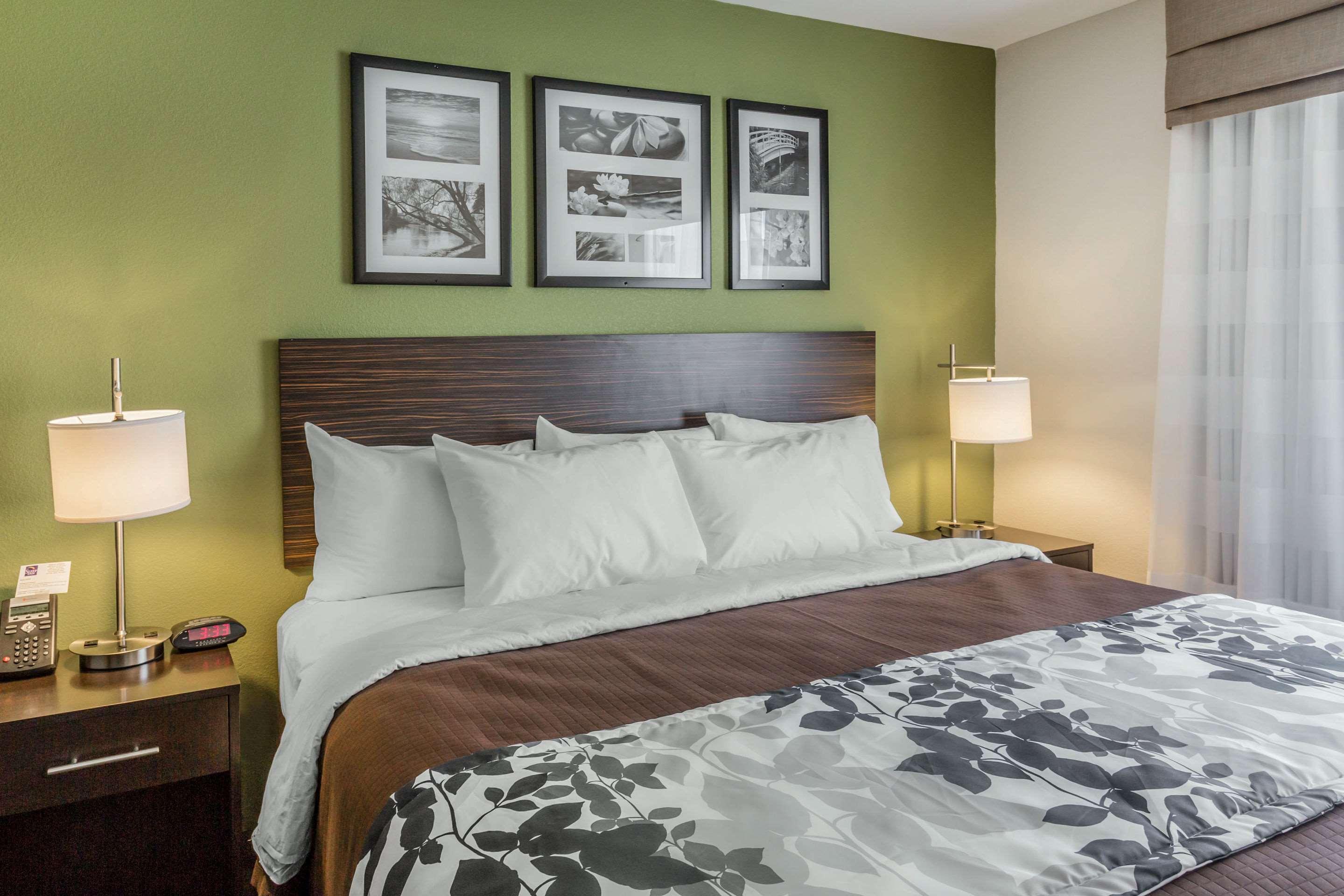 Hotel Sleep & 2*